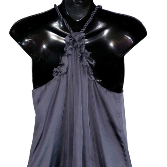 Violet & Claire sleeveless top in grey - Picture 2 of 3